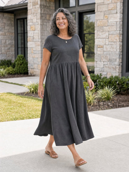 Relaxed Midi Dress with Pockets