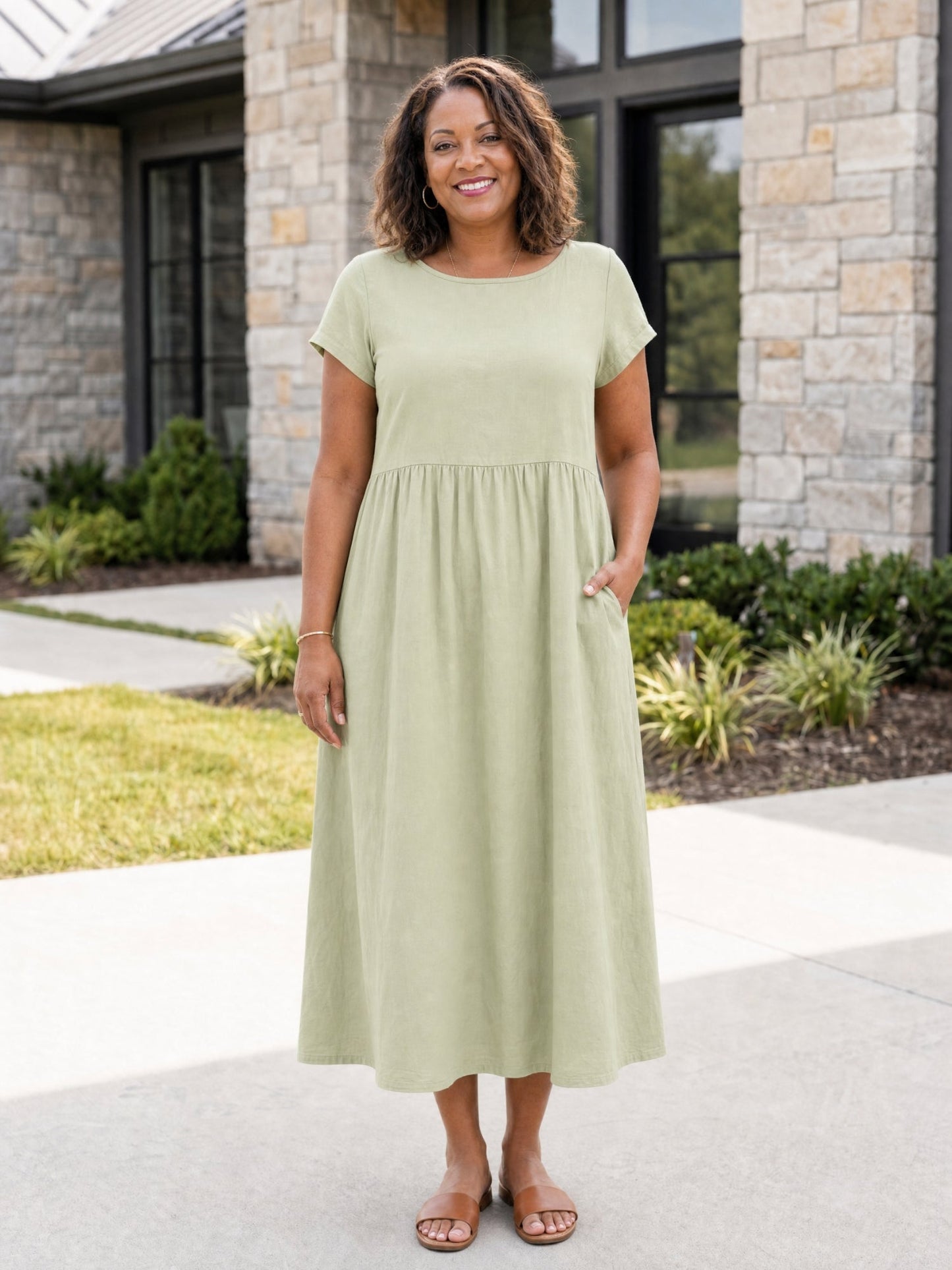 Relaxed Midi Dress with Pockets