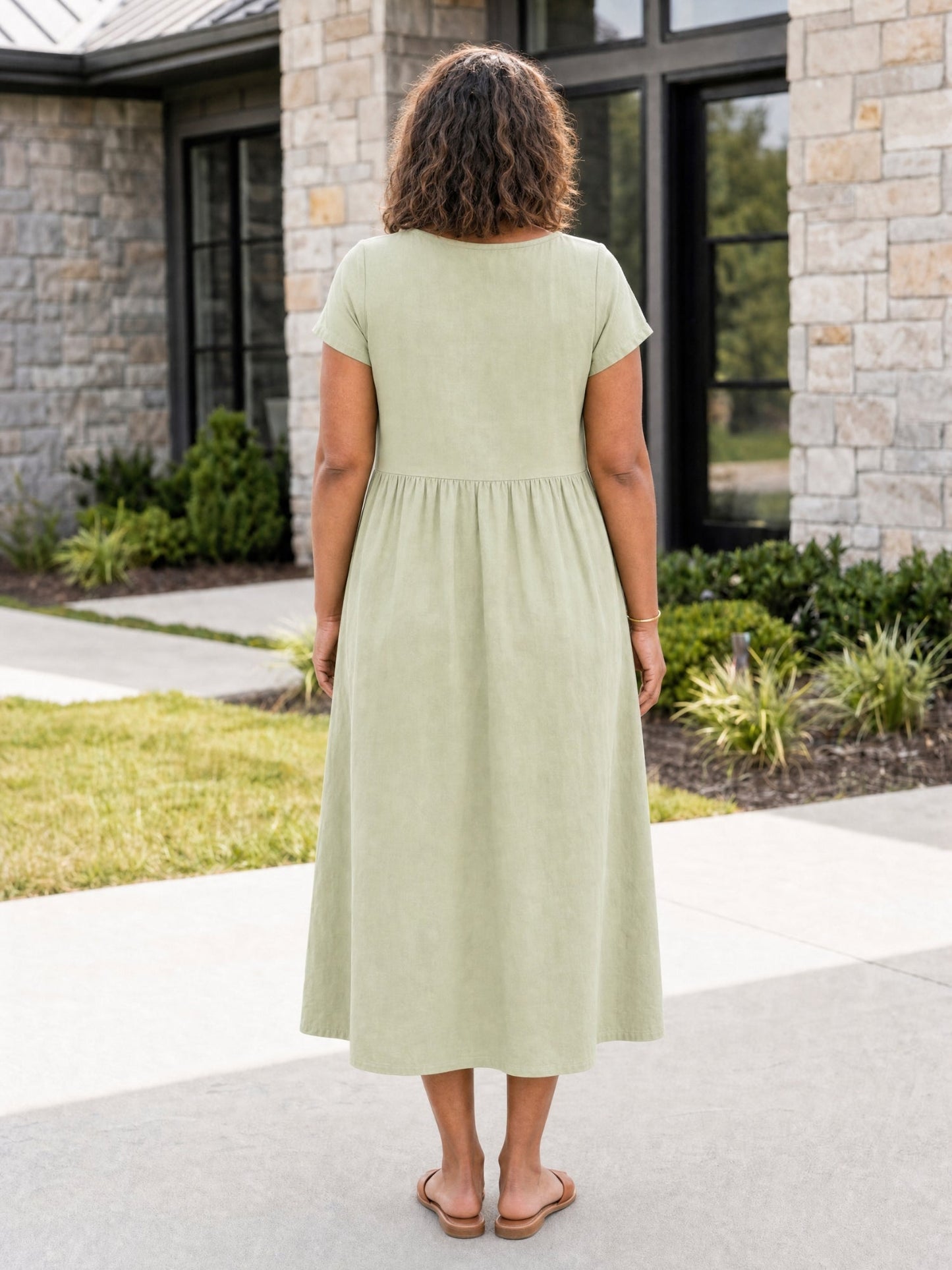 Relaxed Midi Dress with Pockets