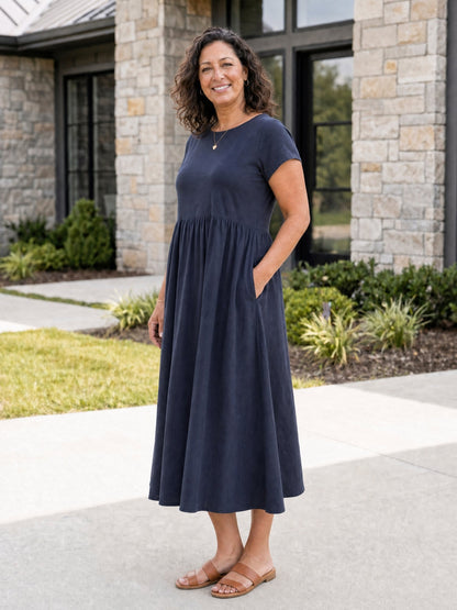 Relaxed Midi Dress with Pockets
