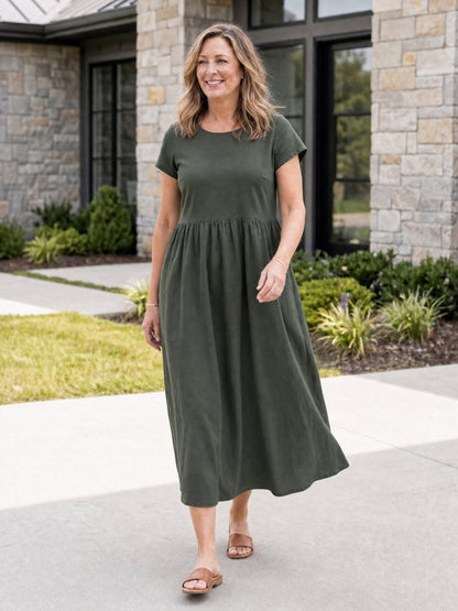 Relaxed Midi Dress with Pockets