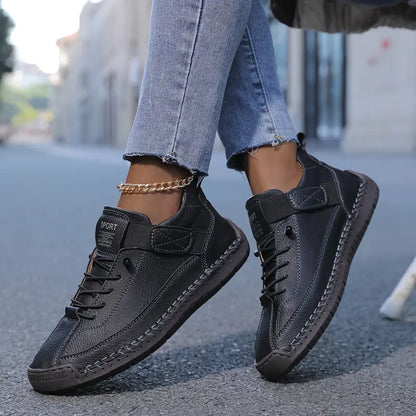 Liora™ – Flexible Wide Toe Comfort Sneakers (Unisex)