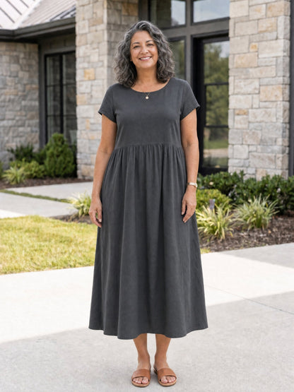 Relaxed Midi Dress with Pockets