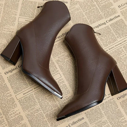 SELENA POINTED LEATHER BOOTS