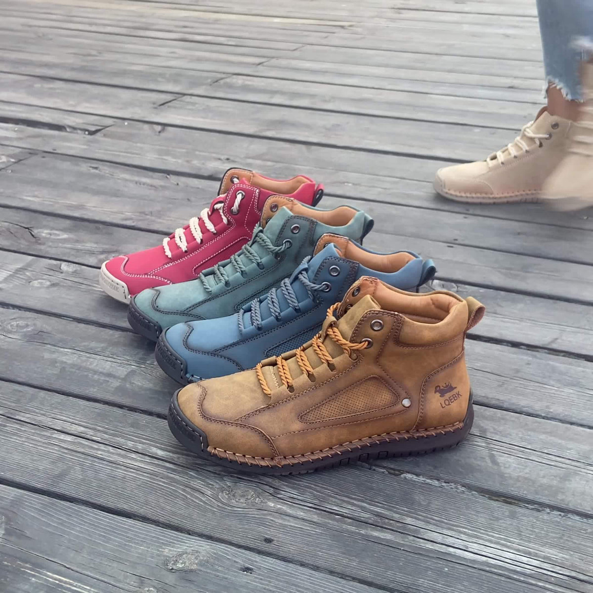 Elina™ – Mid-Top Comfort Sneakers for Women | Hand-Stitched, Wide Toe Box & Anti-Slip Sole
