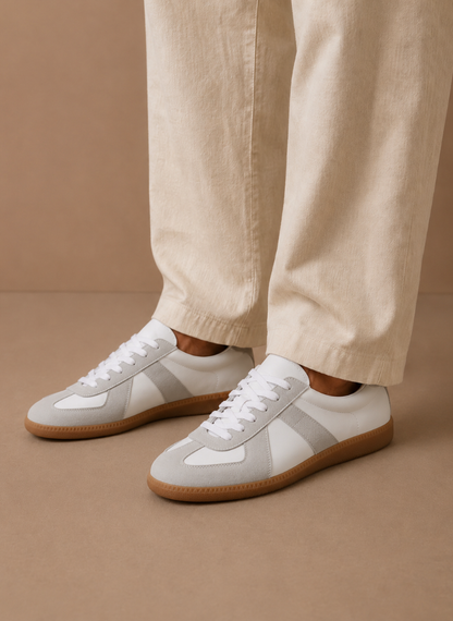 Men's Low-Top Suede Sneakers – Lightweight Casual | Sorteva